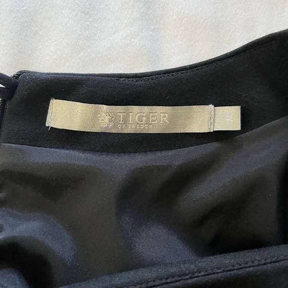 Tiger of Sweden office/work dress in black Size 4 - Picture 4 of 4